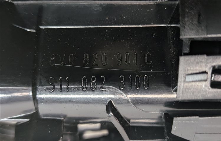 Thumbnail 12: 16 AUDI A3 E-TRON (8V) FRONT LEFT CENTER RIGHT DASH HEAT AIR AC HVAC VENT SET/4