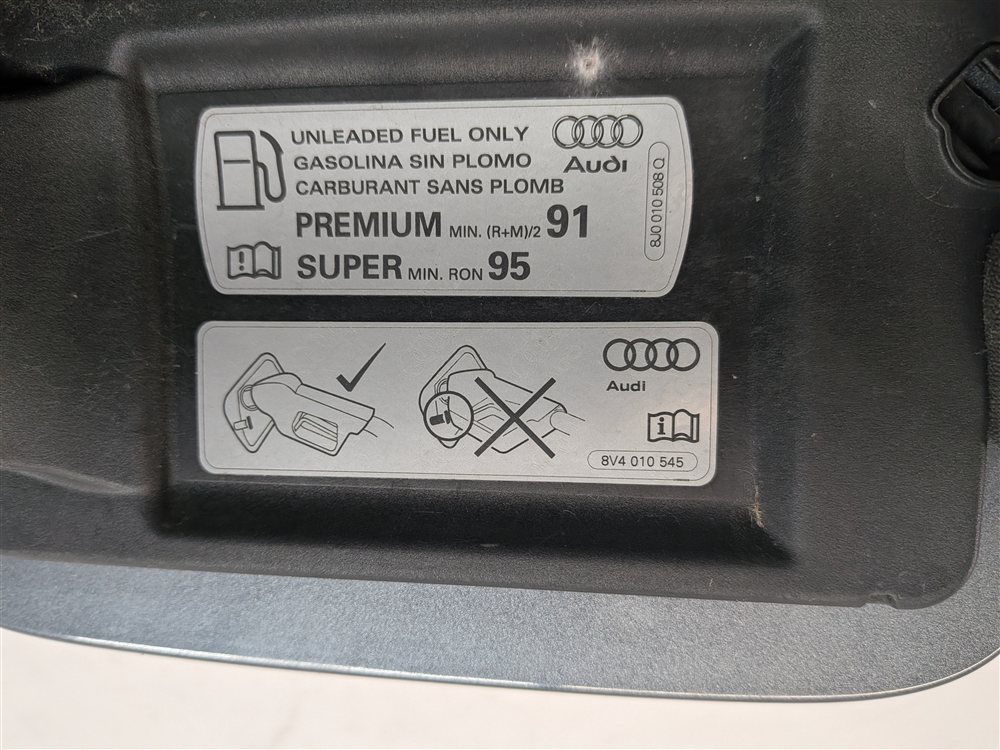 Thumbnail 10: 2016-2018 AUDI A3 (8V) FUEL TANK FILL DOOR LID COVER w/ HOUSING (Gray)
