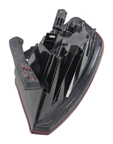 Thumbnail 9: 16-18 AUDI A3 E-TRON 8VF LEFT DRIVER REAR OUTER TAILLIGHT BRAKE LIGHT LAMP (LED)
