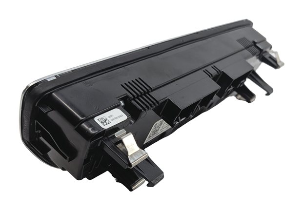 Thumbnail 4: 16-18 AUDI A3 E-TRON (8VF) FRONT HEATER A/C TEMPERATURE CLIMATE CONTROL PANEL