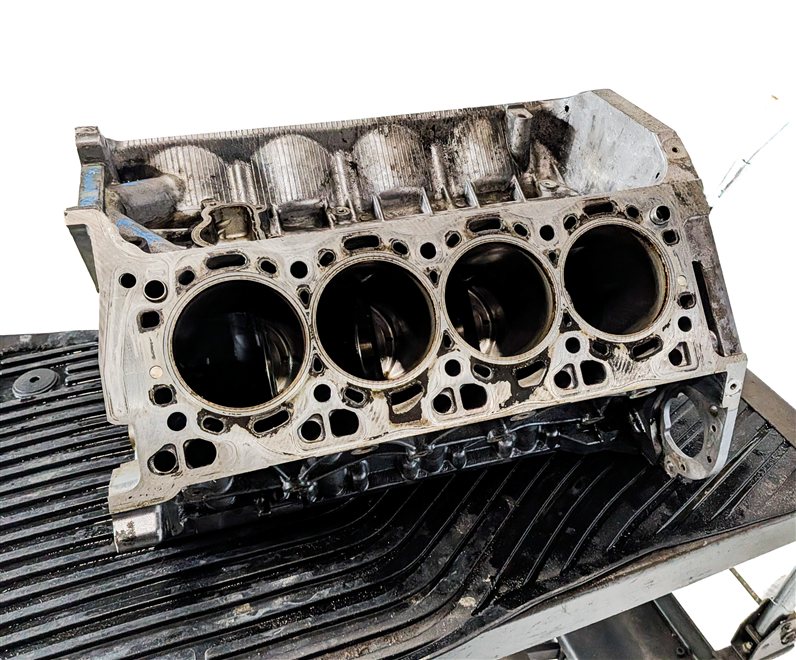 09-14 BMW 550i 550iGT 750i X5 X6 (F01 F06 F07 F10) 4.4L TWIN TURBO ENGINE BLOCK
