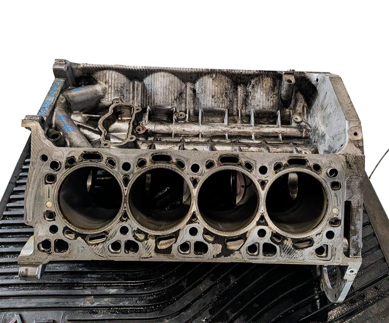 Thumbnail 2: 09-14 BMW 550i 550iGT 750i X5 X6 (F01 F06 F07 F10) 4.4L TWIN TURBO ENGINE BLOCK