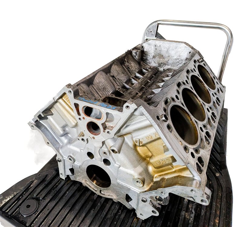 Thumbnail 3: 09-14 BMW 550i 550iGT 750i X5 X6 (F01 F06 F07 F10) 4.4L TWIN TURBO ENGINE BLOCK