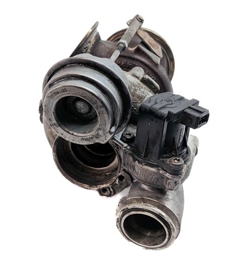 Thumbnail 2: 08-14 BMW 550i 750i X5 X6 (E70 E71 F01 F10) 4.4L N63 ENGINE RIGHT TURBOCHARGER