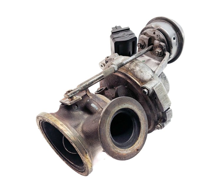 Thumbnail 4: 08-14 BMW 550i 750i X5 X6 (E70 E71 F01 F10) 4.4L N63 ENGINE RIGHT TURBOCHARGER