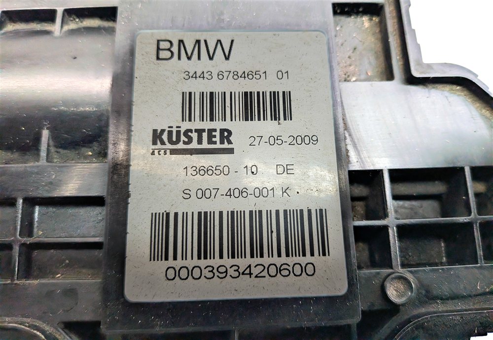 Thumbnail 9: 2009 BMW 750I (F01) EMERGENCY ELECTRONIC PARK PARKING BRAKE ACTUATOR w/ CABLES