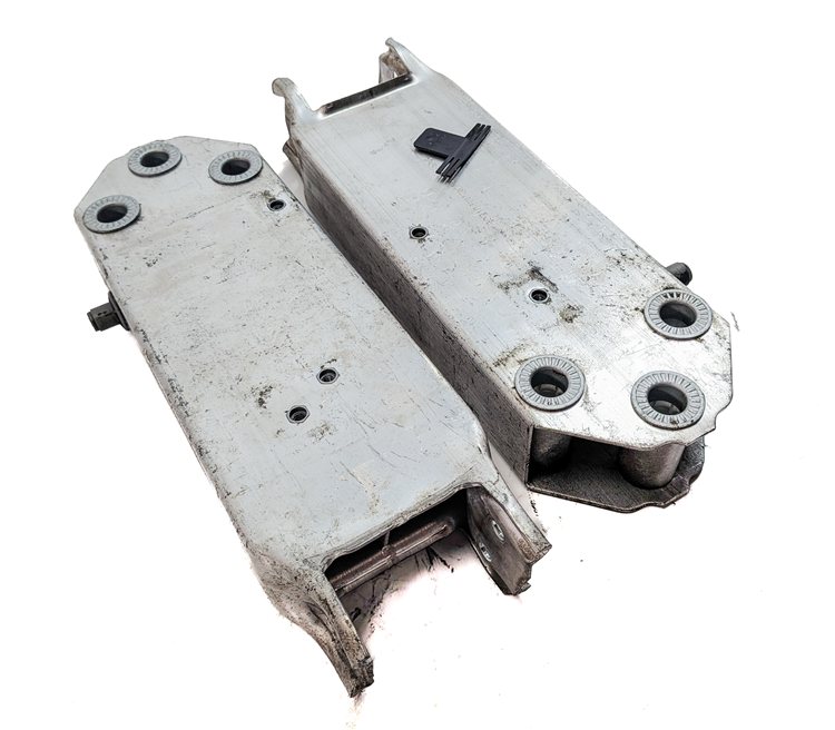 BMW 7 SERIES (F01) FRONT LEFT & RIGHT BUMPER IMPACT REINFORCEMENT BRACKET SET/2