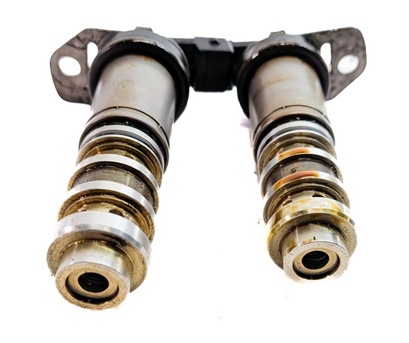Thumbnail 5: 2009 BMW 750I (F01) 4.4L (N63) ENGINE VVT VARIABLE VALVE TIMING SOLENOID SET/2