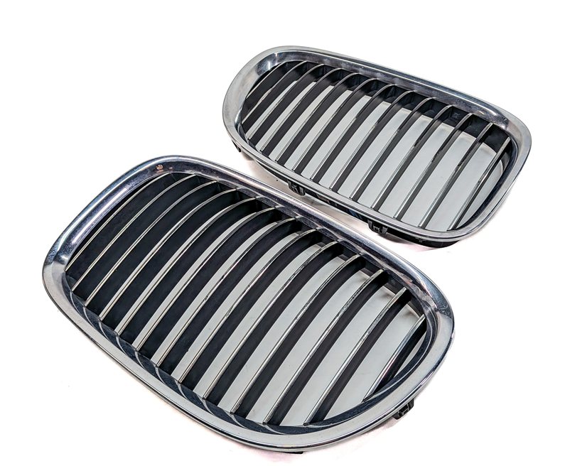 2009-2012 BMW 740i 750i 760i B7 (F01) FRONT LEFT & RIGHT UPPER HOOD GRILLE SET/2