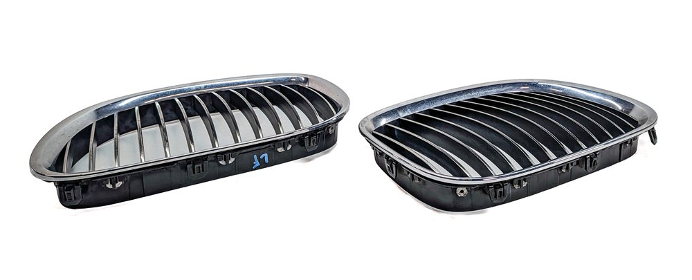 Thumbnail 3: 2009-2012 BMW 740i 750i 760i B7 (F01) FRONT LEFT & RIGHT UPPER HOOD GRILLE SET/2