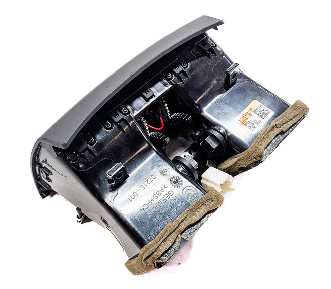 Thumbnail 7: 2009 BMW 750I (F01) REAR CENTER CONSOLE HEAT AIR AC HVAC DUAL VENT (Black)