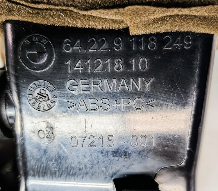 Thumbnail 9: 2009 BMW 750I (F01) REAR CENTER CONSOLE HEAT AIR AC HVAC DUAL VENT (Black)