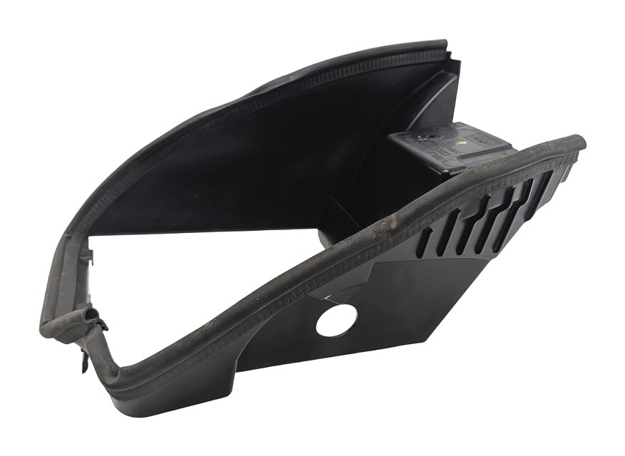 Thumbnail 2: 15 ROVER SPORT L494 3.0L SUPER 306PS AJ126 FRONT RIGHT AUXILIARY RADIATOR SHROUD