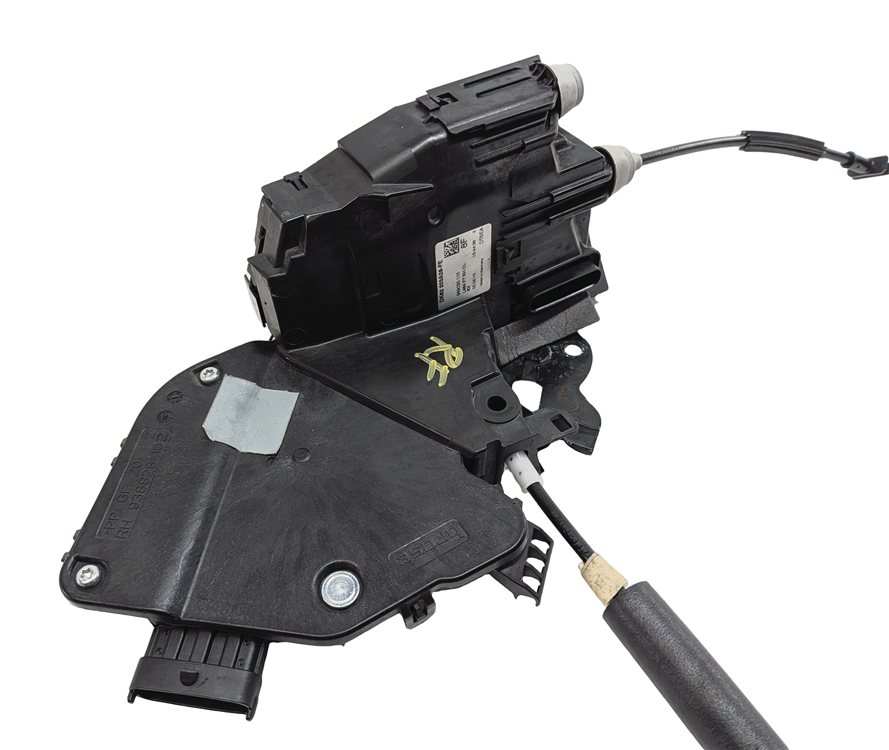 Thumbnail 2: 13-22 DISCOVERY RANGE ROVER SPORT (L405 L462 L494 L550) FRONT RIGHT DOOR LATCH