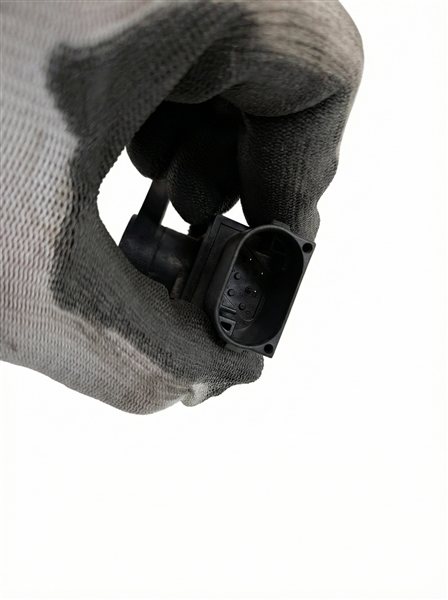 Thumbnail 6: 2015 RANGE ROVER SPORT L494 FRONT RIGHT PASSENGER SUSPENSION HEIGHT LEVEL SENSOR