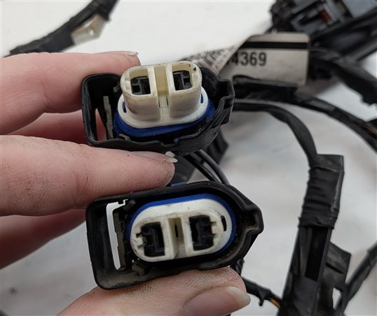 Thumbnail 6: 2015 ROVER SPORT (L494) FRONT PARK ASSIST PDC DISTANCE CONTROL WIRE SENSOR SET/4
