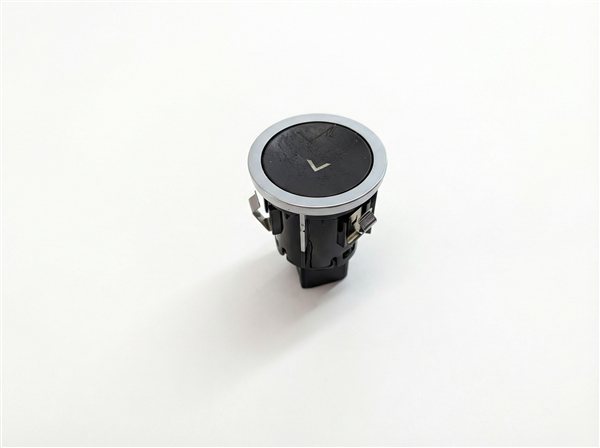 Thumbnail 1: 2015 RANGE ROVER SPORT (L494) INTERIOR GLOVE BOX RELEASE SWITCH BUTTON