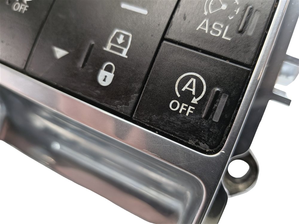 Thumbnail 8: 2015 RANGE ROVER SPORT (L494) RIDE HEIGHT TERRAIN TRACTION CONTROL SWITCH PANEL