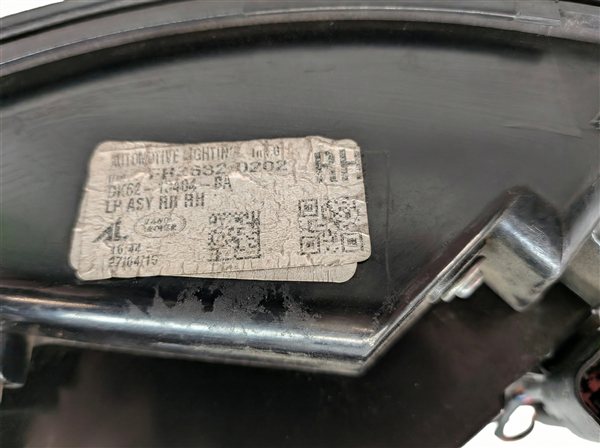 Thumbnail 10: 14-17 RANGE ROVER SPORT L405 L494 REAR RIGHT PASSENGER UPPER QUARTER TAILLIGHT