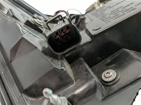 Thumbnail 9: 14-17 RANGE ROVER SPORT L405 L494 REAR RIGHT PASSENGER UPPER QUARTER TAILLIGHT
