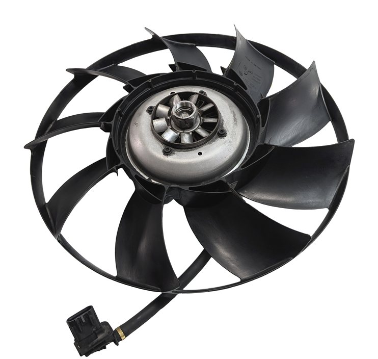 Thumbnail 2: 13-16 RANGE ROVER SPORT (L405 L494) CONDENSER ELECTRIC COOLING FAN w/ CLUTCH