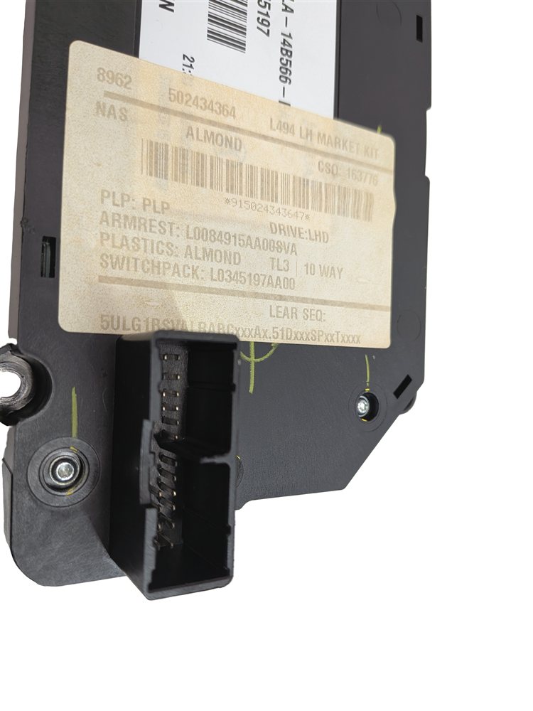 Thumbnail 7: 2015 RANGE ROVER SPORT (L494) FRONT LEFT DRIVER SEAT ADJUST SWITCH w/LUMBAR