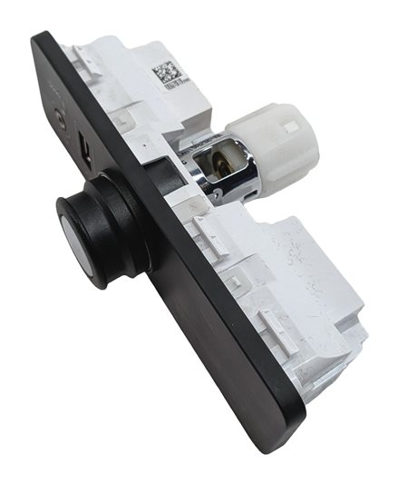 Thumbnail 3: 2015 RANGE ROVER SPORT (L494) AUX IN USB JACK 12V POWER SOCKET OUTLET PANEL