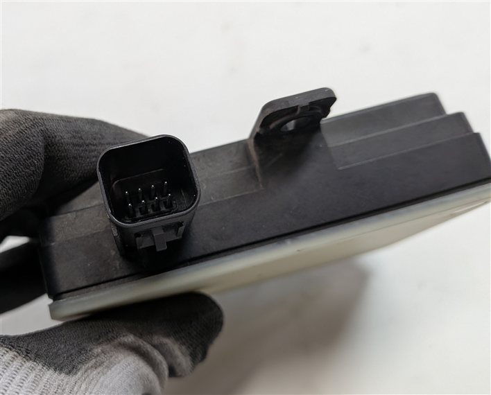 Thumbnail 5: 15-17 RANGE ROVER SPORT EVOQUE (L494 L538) REAR BLIND SPOT RADAR SENSOR MODULE