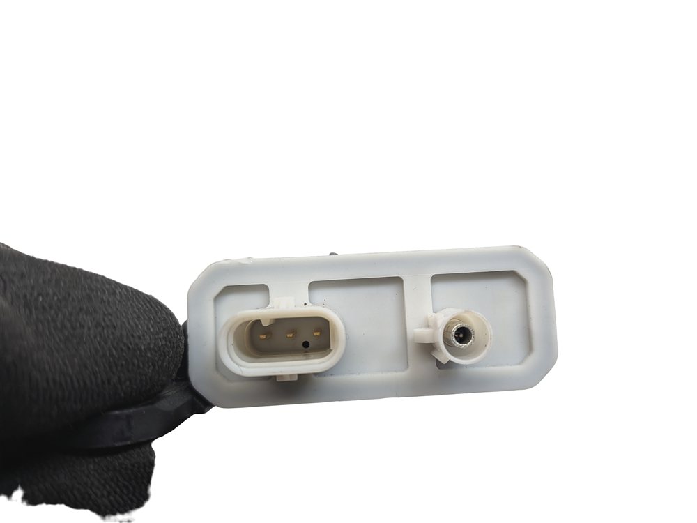 Thumbnail 5: 2015 PORSCHE MACAN (95B) FRONT RIGHT PASSENGER SEAT OCCUPANCY SENSOR MODULE
