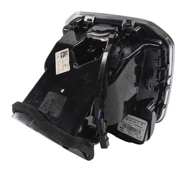 Thumbnail 4: 2015 PORSCHE MACAN (95B) REAR CENTER HEAT AIR AC HVAC VENT (Black)