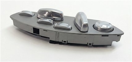 Thumbnail 4: 2015 PORSCHE MACAN (95B) FRONT RIGHT PASSENGER POWER SEAT ADJUST CONTROL SWITCH
