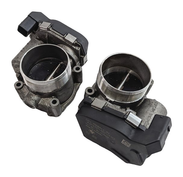 08-18 BMW 5 6 7 M5 M6 (E70 F01 F10 F12 F15 F16) 4.4L ENGINE THROTTLE BODY SET-2