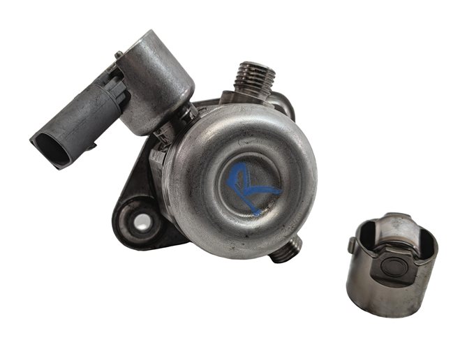 Thumbnail 2: 08-14 BMW 550i 650i 750i X5 X6 (F01 F10 E70 E71) 4.4L N63 MECHANICAL FUEL PUMP