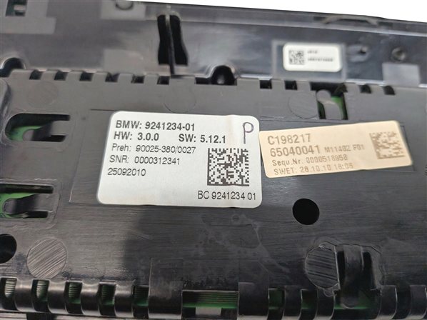 Thumbnail 7: 2009-2010 BMW 750i 760i (F01 F02) AM/FM STEREO FACE PLATE w/ TEMPERATURE CONTROL