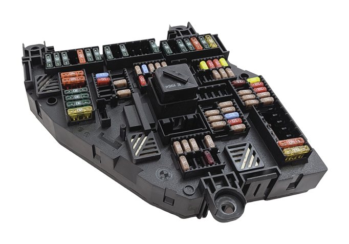 11 BMW 5 7 SERIES F10 F04 AUTO START STOP REAR POWER DISTRIBUTION FUSE RELAY BOX