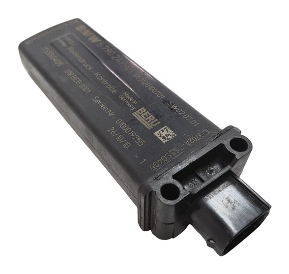 11-18 BMW 5 7 M5 M6 X3 X4 (F01 F06 F10 F12 F25 F26) TPMS SENSOR ANTENNA MODULE