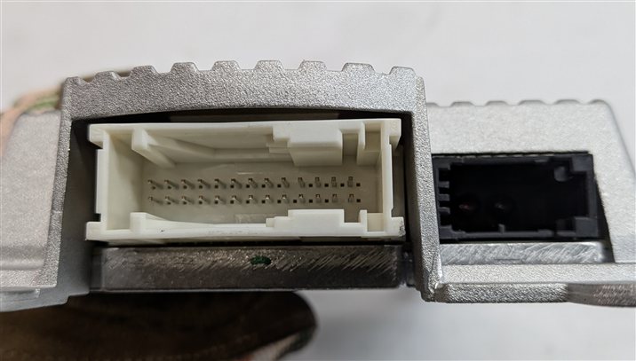 Thumbnail 8: 11-16 BMW 3 / 7 / X3 (F01 F25 F30) BLUETOOTH TELEMATICS COMBOX CONTROL MODULE