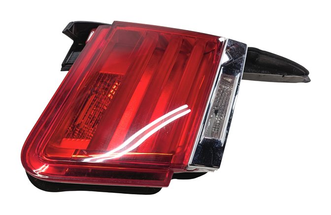 09-12 BMW 740i 750i 760i B7 (F01) REAR LEFT INNER TRUNK LID TAILLIGHT LIGHT LAMP