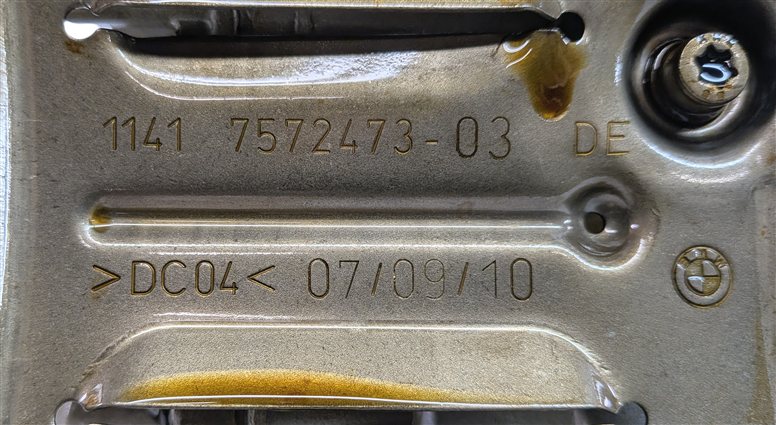 Thumbnail 8: 2011 BMW 750LI (F01) 4.4L N63 HYBRID ENGINE MOTOR OIL FLUID PUMP w/ PICK UP TUBE