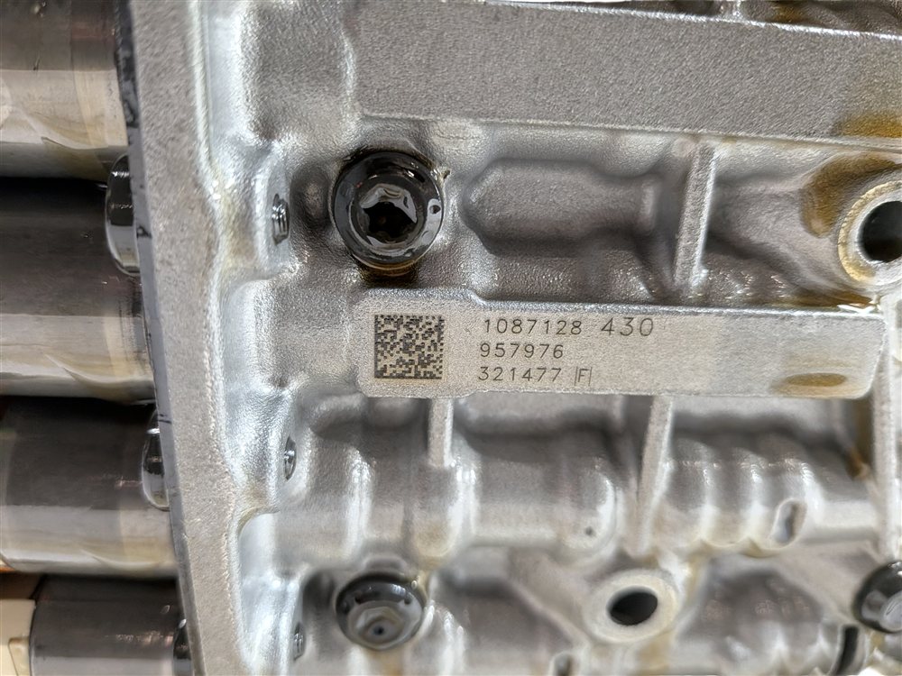 Thumbnail 9: 11-12 BMW ACTIVE HYBRID 7 F04 AUTO START STOP AUTOMATIC TRANSMISSION VALVE BODY