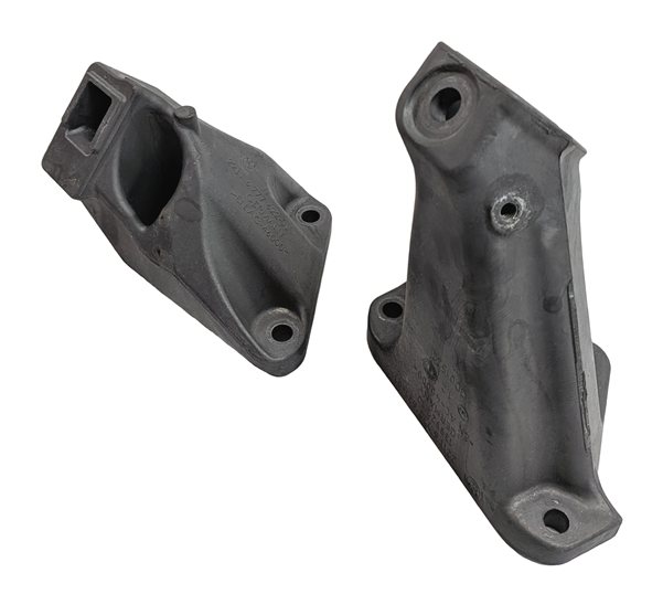 Thumbnail 3: 2011 BMW 750LI (F01) 4.4L N63 HYBRID ENGINE MOTOR SUPPORT MOUNT BRACKET SET/2