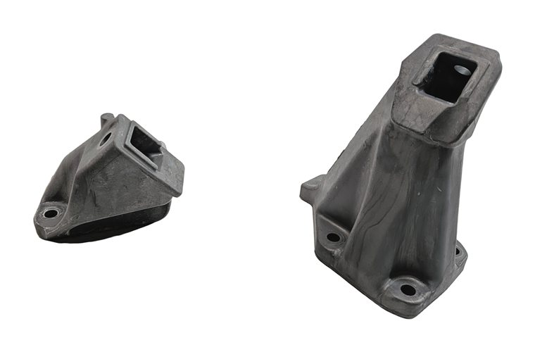 Thumbnail 5: 2011 BMW 750LI (F01) 4.4L N63 HYBRID ENGINE MOTOR SUPPORT MOUNT BRACKET SET/2