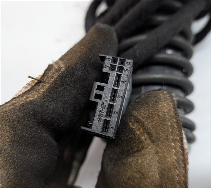 Thumbnail 7: 2011 BMW 750LI (F01) REAR LEFT & RIGHT TRUNK LID ELECTRIC LIFT SHOCK STRUT SET/2