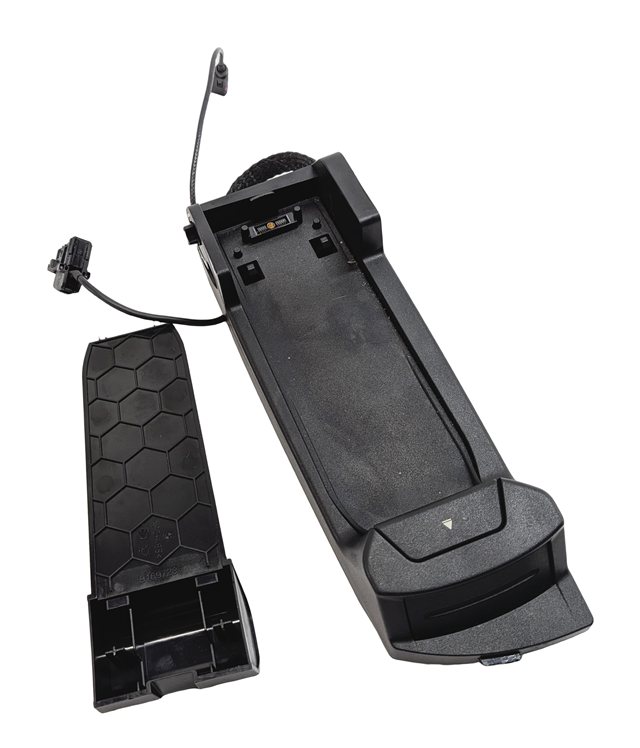 Thumbnail 7: 2011 BMW 750LI (F01) FRONT CENTER CONSOLE CELL PHONE SNAP IN CRADLE CHARGER DOCK