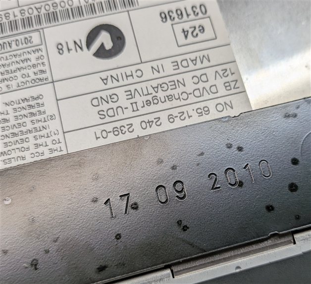 Thumbnail 10: 2011 BMW 750LI (F01) AUDIO MULTIMEDIA SOUND SYSTEM DVD CHANGER MODULE