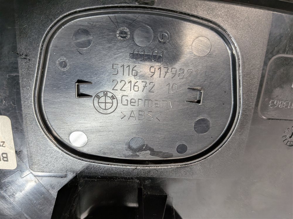 Thumbnail 8: 2011 BMW 750LI F01 FRONT CENTER CONSOLE DUAL CUPHOLDER ASSEMBLY (ASH ANTRHACITE)