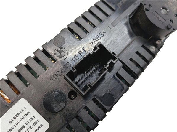 Thumbnail 7: 2010-2019 BMW 528i 535i 550i 740i 750i 760i (F01 F06 F10) REAR TEMPERATURE PANEL