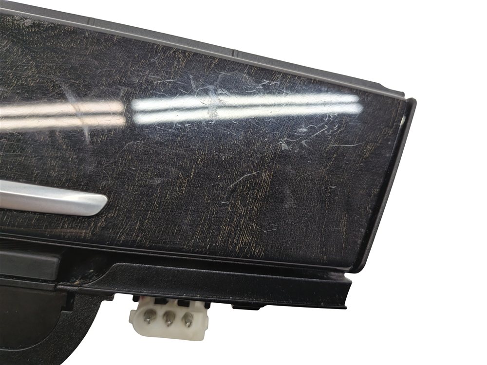Thumbnail 12: 2011 BMW 750LI (F01) FRONT CENTER CONSOLE ASHTRAY w/ 12V POWER SOCKET OUTLET