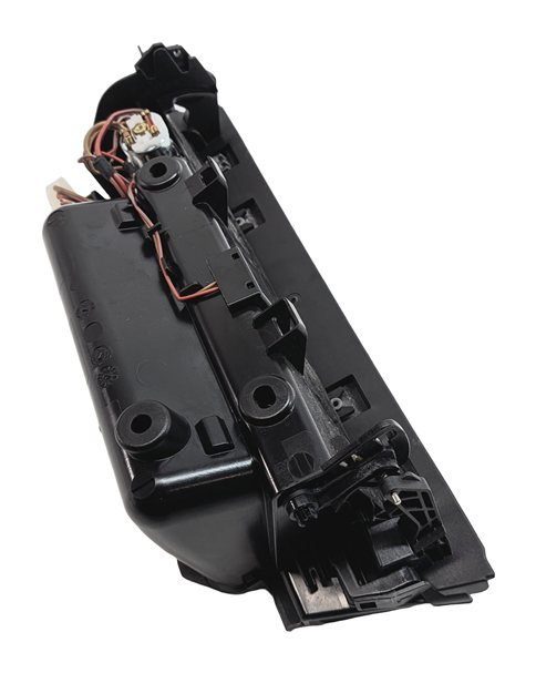 Thumbnail 7: 2011 BMW 750LI (F01) FRONT CENTER CONSOLE ASHTRAY w/ 12V POWER SOCKET OUTLET
