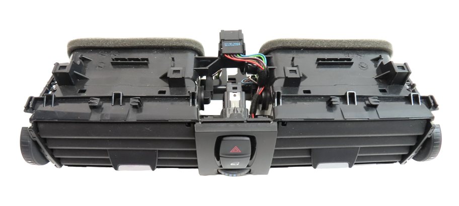 Thumbnail 2: 2014 BMW 328XI WAGON (F30) FRONT CENTER DASH HEAT AIR AC HVAC VENT (Black)